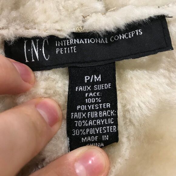 Open fake fur vest size M - Picture 10 of 12